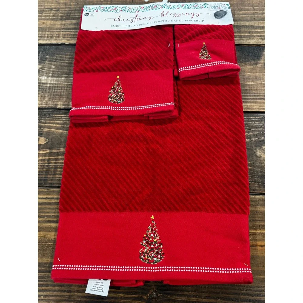 Christmas Blessings Towel Set Red 3 Piece Embellished Cotton Christmas Tree NIP